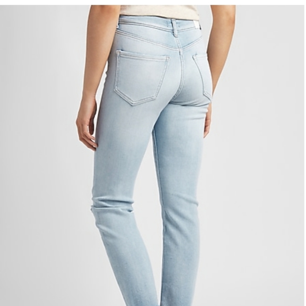 🌲 High waisted light jean - Picture 3 of 4